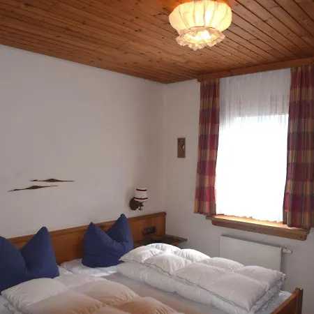 In With Garden And Terrace Holiday home Fussen
